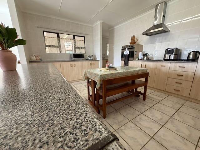 3 Bedroom Property for Sale in Fraaiuitsig Western Cape